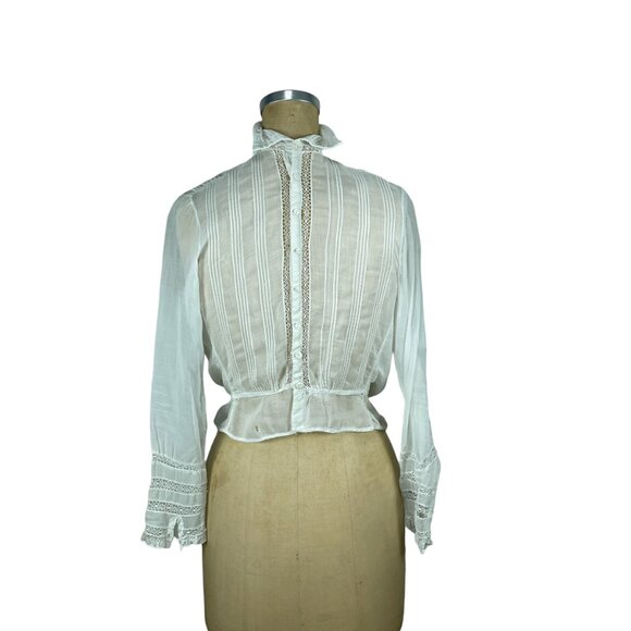 Edwardian white blouse pigeon front with embroidery, cuto outs and pleats Size M - Picture 4 of 8